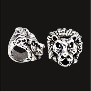 Brand New Silver Lion Bead